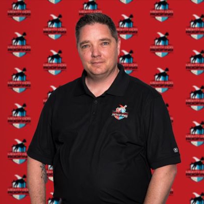 Adam  Holodick Photo