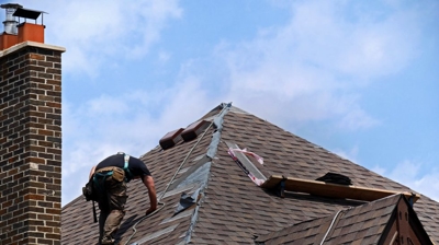 roof repair vs roof replacement