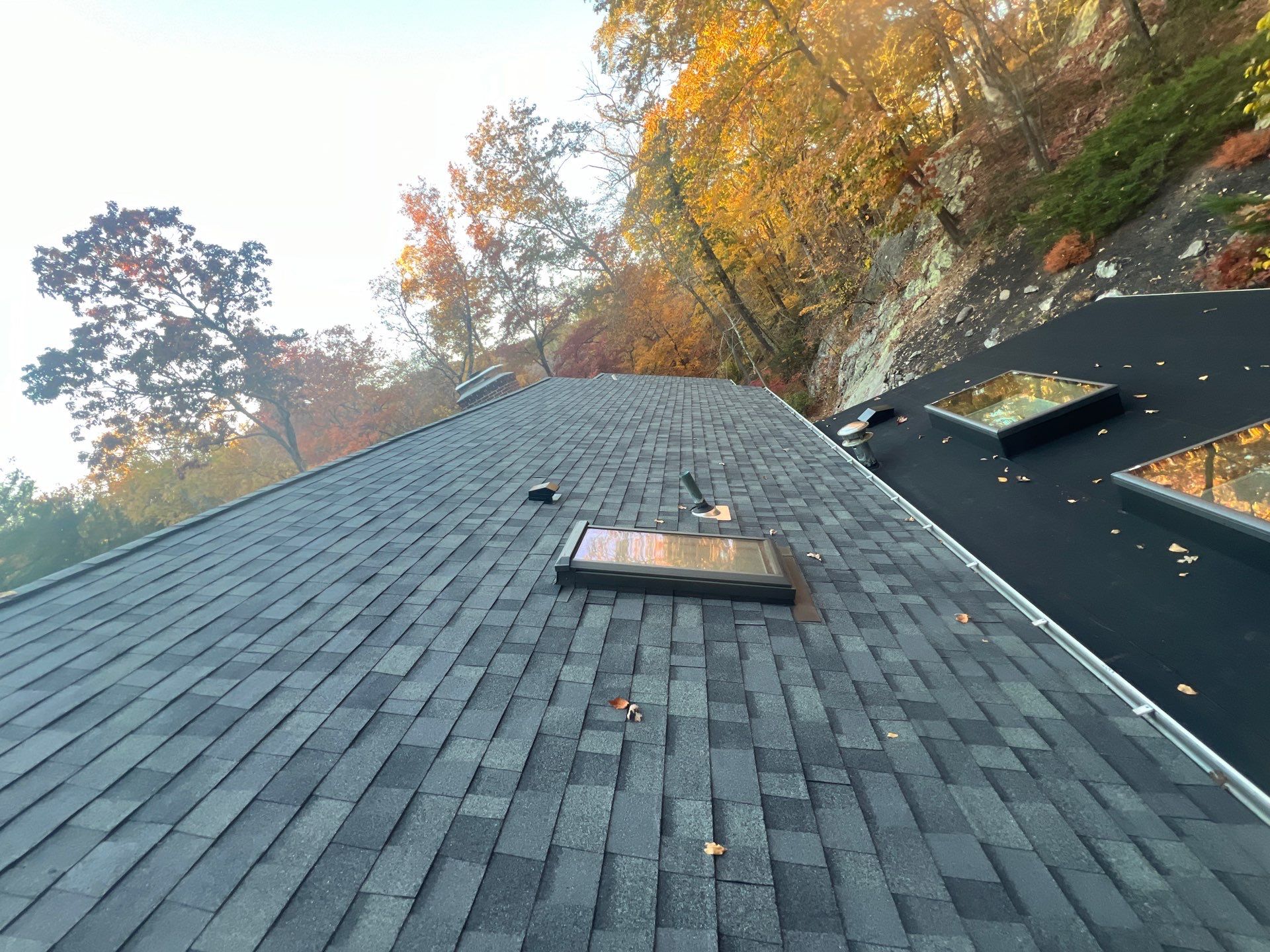 Owen's Corning Duration Shingles color Estate Gray