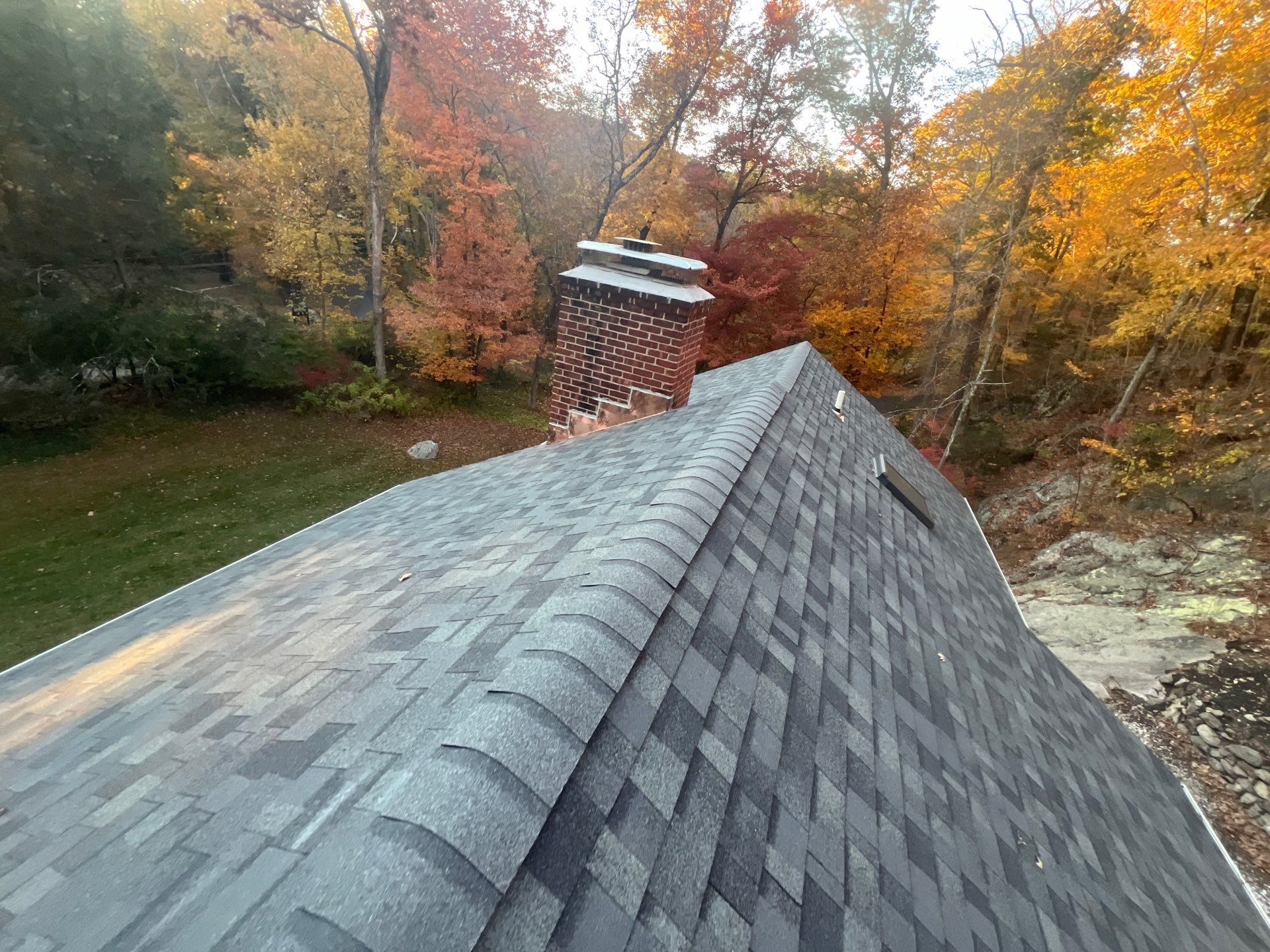 Owen's Corning Duration Shingles color Estate Gray