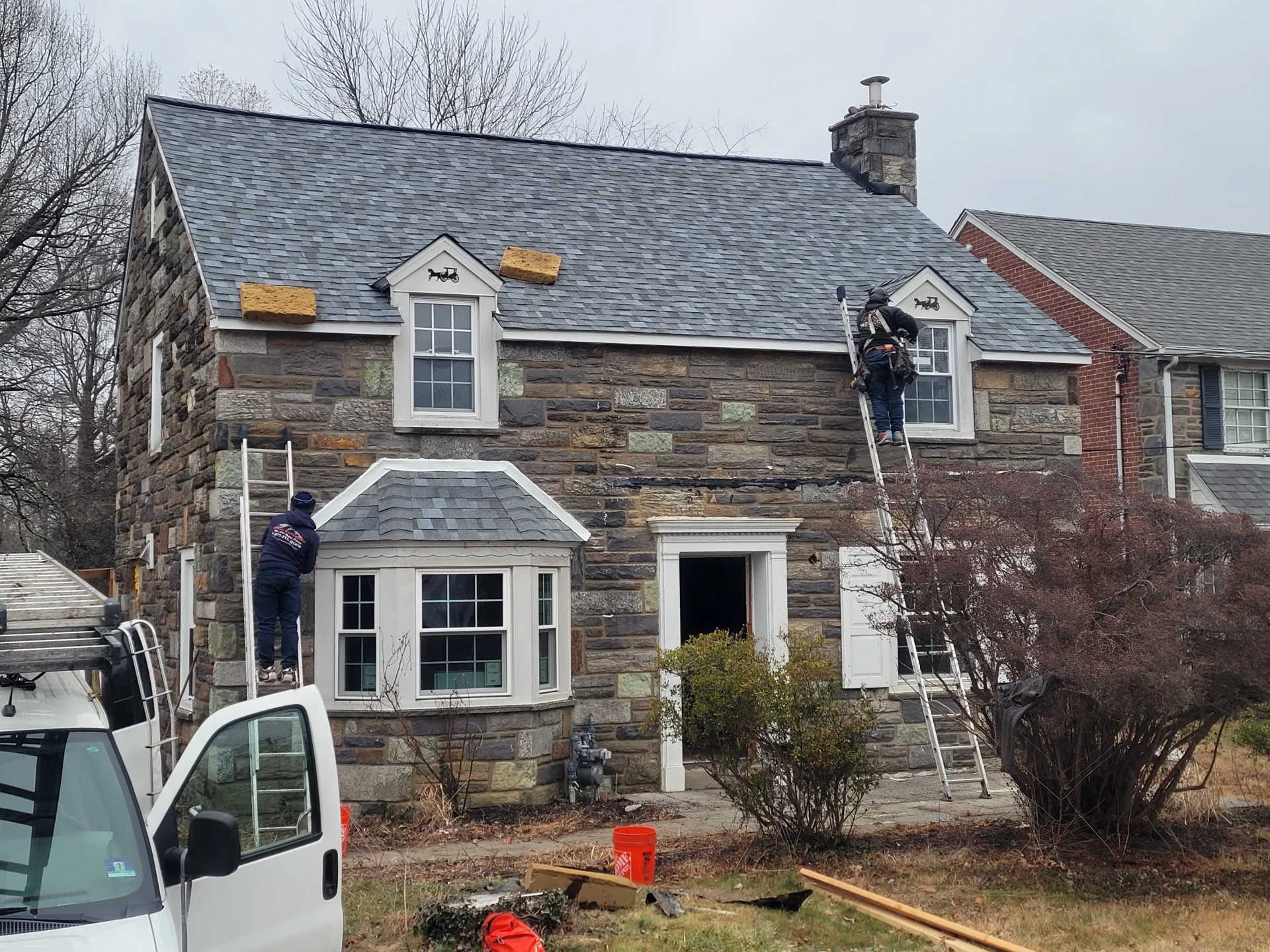 Owens Corning Slatestone Gray