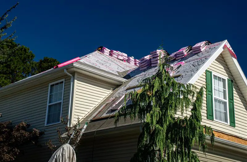 Restore historic roofs in Northfield - Discover materials, repairs, and modern roofing options